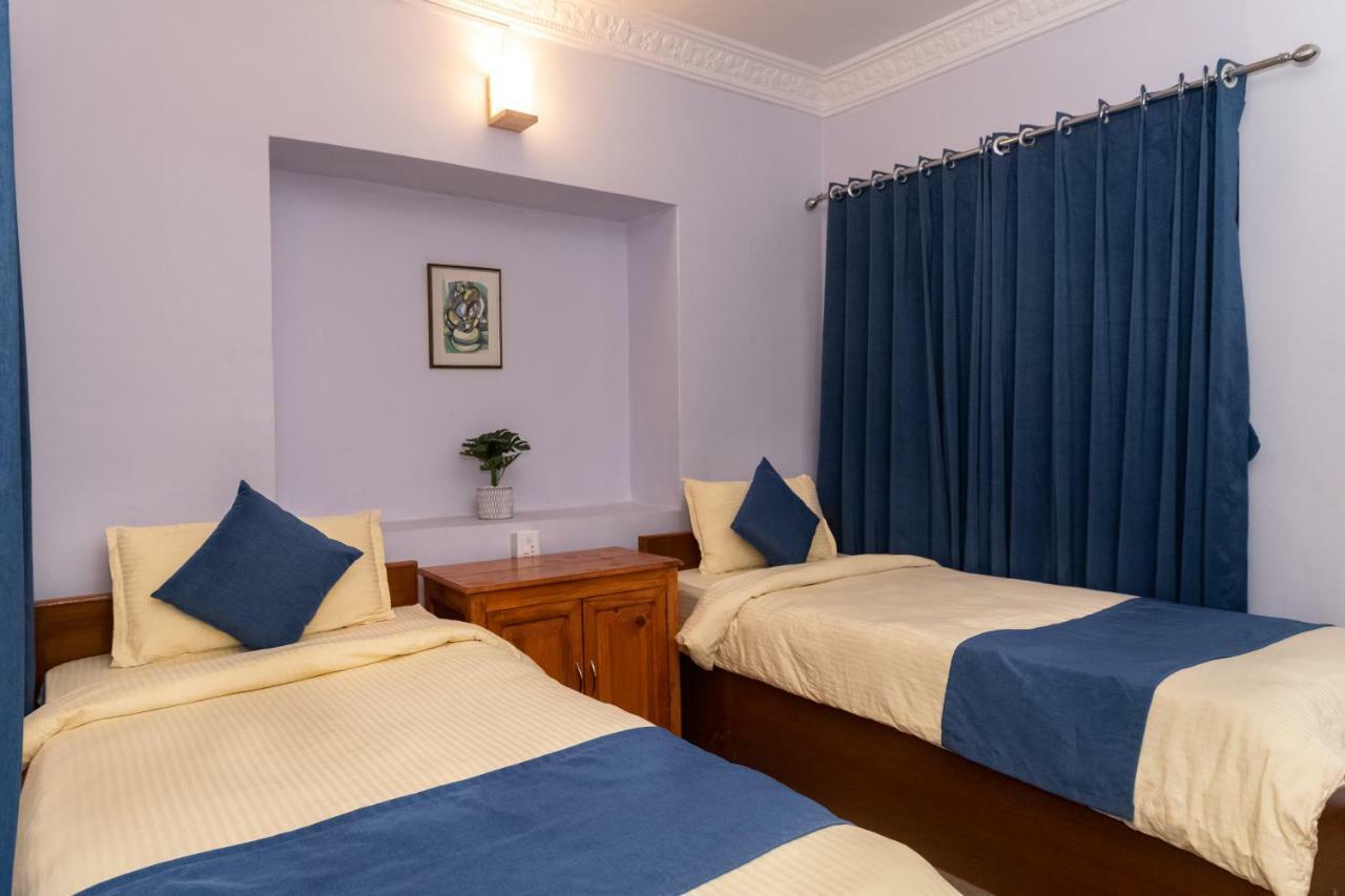 Gaurishankar Backpackers Hostel Pokhara Eksteriør bilde