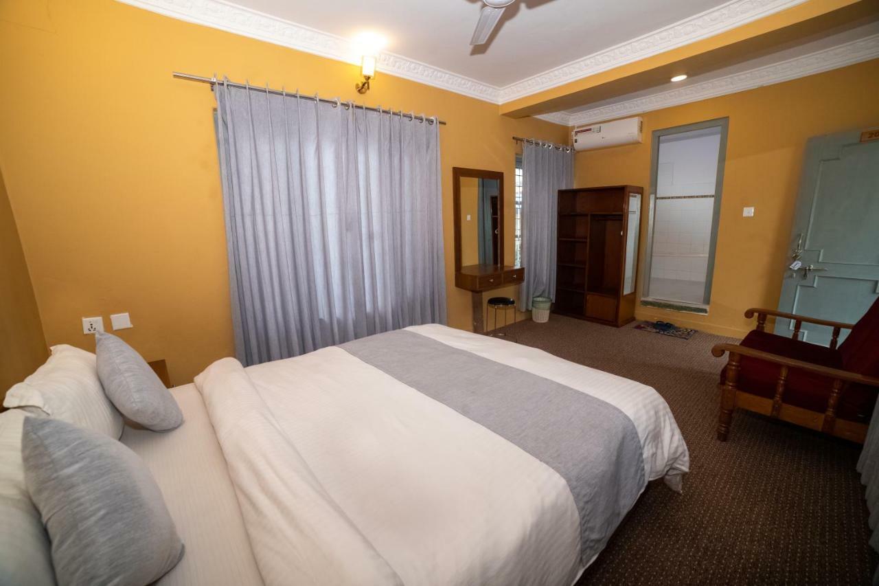 Gaurishankar Backpackers Hostel Pokhara Eksteriør bilde