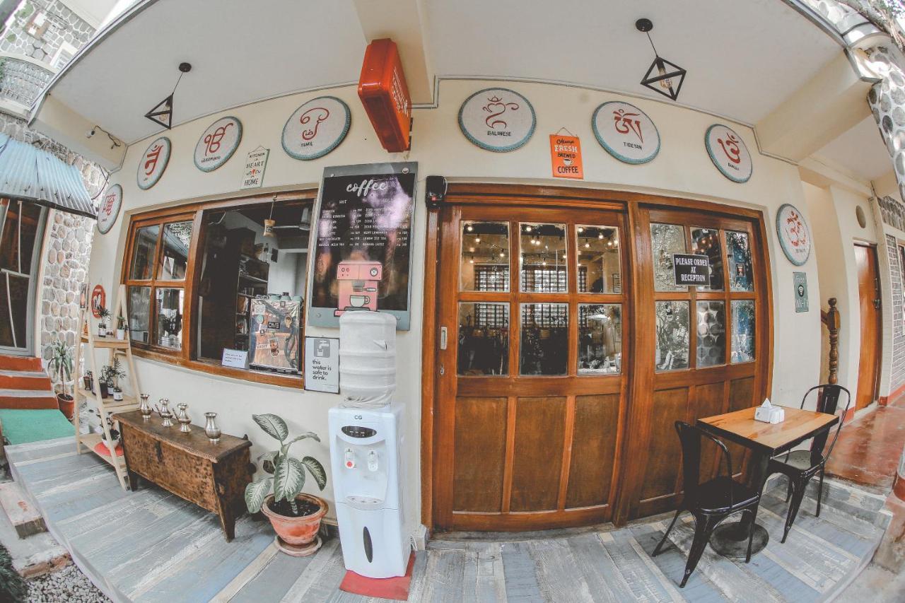 Gaurishankar Backpackers Hostel Pokhara Eksteriør bilde