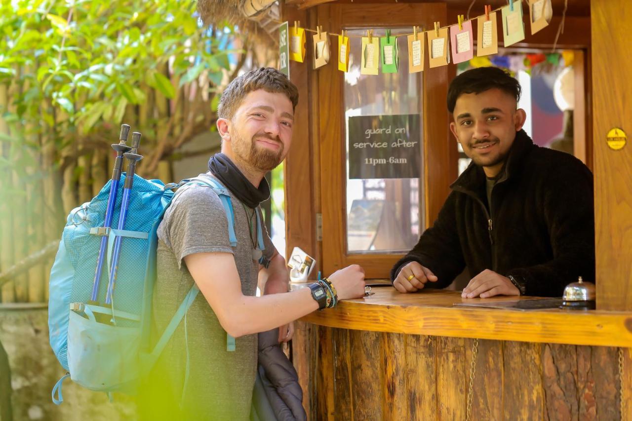 Gaurishankar Backpackers Hostel Pokhara Eksteriør bilde
